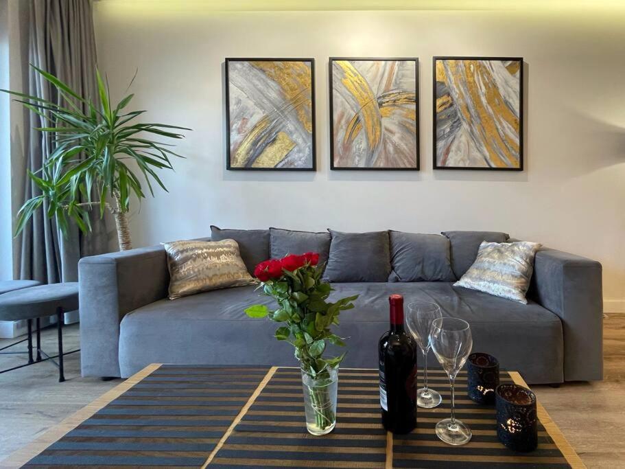 4Uapart-Apartment Suite Platan Amaretto Swinoujscie Exterior photo